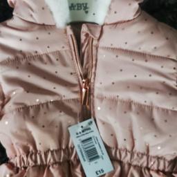 brand new and still tagged beautiful pink and rose gold snow/pram suit. this is perfect to keep your little one warm whilst outdoors and has never been worn.
please contact to arrange collection from Blackburn.