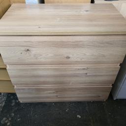 ▪️Habitat Jenson 3 drawer chest
▪️Ex display
▪️Size H75.9, W79.6, D45cm
▪️Internal drawer H14, W73.1, D38.5cm