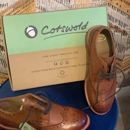 Brand new in box all leather brogues bargain cost £120