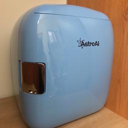 AstroAI Mini Fridge 9 Litre 12 Can Portable Cooler and Warmer Blue