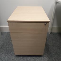 3 drawer pedestal for sale. Good condition. 57cm x 42cm x 60cm
Open to offers