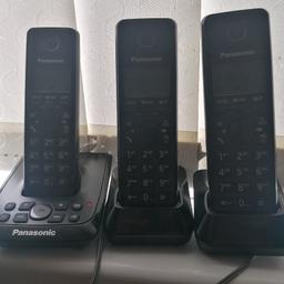 Panosonic cordless phones with digital answering machine with instructions.
3 phones with charging stations.
Netherton to view and collect