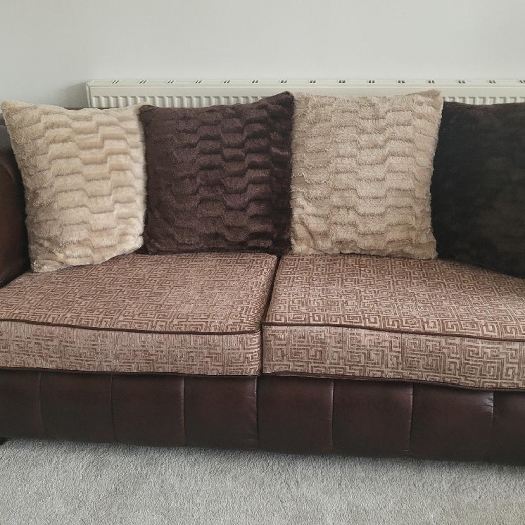 sofas for sale very good condition from a pets and smoke free home