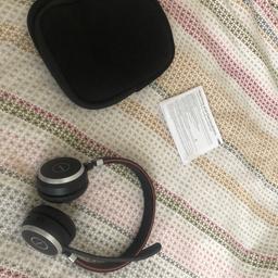 Jabra Evolve 40 headset, only used a couple of times. Comes with case and instructions. No wires or charger.