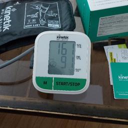 automatic blood pressure monitor irregularly hardbeat detection 90 reading memory, open box for testing purpose(can post)