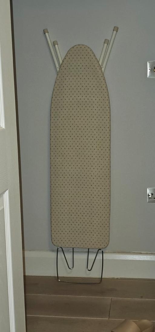 Buy & Sell North West London Baker Street - North West London - Photos for Brand New Polka Dot Ironing Board