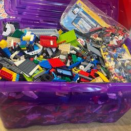 Huge lot of lego loads of manuals and figures not sure whats there and whats not!
Collection only Tipton