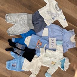 Saubere Babykleidung in Größe 50/56 inkl. Schlafsack - komplettes Paket (€ 10,00) oder Einzelstücke (€ 2,00/Stück)