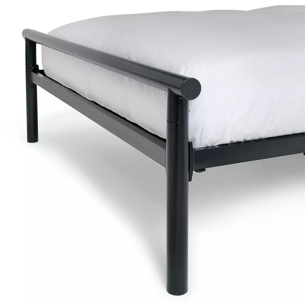 ▪️Avalon King Size Bed Frame-Black
▪️New
▪️Size W165, L213. 2, H104cm
▪️30cm clearance between floor and underside of bed.
▪️Total maximum user weight 227kg

Bed frame only, no mattress