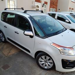 Citroen c3 picasso VTR + HDI
1600 DIESEL
ULEZ COMPLIANT
£20 ROAD TAX
NEW CAMBELT AND PUMP
NEW BATTERY
NEW FRONT BRAKE PADS AND DISCS
1 YEARS MOT
Excellent condition
