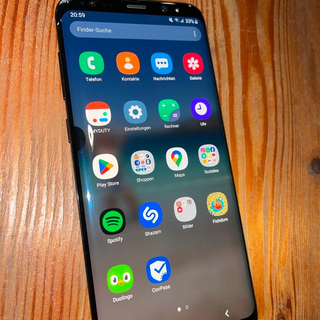 Gebrauchsspuren siehe Bilder links oben Bildschirm gesplittert, links seitlich Bildschirm schwarz, Bildschirmfunktion einwandfrei | Farbe: Schwarz

Dies ist ein Tierfreier Nichtraucherhaushalt.

Nach aktuellem EU-Recht muss ich darauf hinweisen: Dies ist ein Privatverkauf, womit keine Rücknahme oder Umtausch gewährt werden kann.

Das gebrauchte Samsung Galaxy S8+ in Schwarz ist ein Handy mit WiFi- und Bluetooth-Fähigkeit. Es hat eine 12 Megapixel Kamera und ist ohne Vertrag und Mobilfunkbetreiber-Sperre. Der Octa-Core-Prozessor läuft auf Android und hat 4 GB RAM und 128 GB Speicherplatz. Das 6,2-Zoll-Display ist mit einem Samsung Exynos 8895 Chipsatz ausgestattet. Das Handy hat einen MicroSD-Speicherkartensteckplatz und ist mit Quad-Band, Bluetooth, 4G, 3G, 2G, Tri-Band, NFC, WLAN, GPRS und USB Typ-C ausgestattet. Es ist frei ab Werk und hat GSM 1900 Frequenzband.