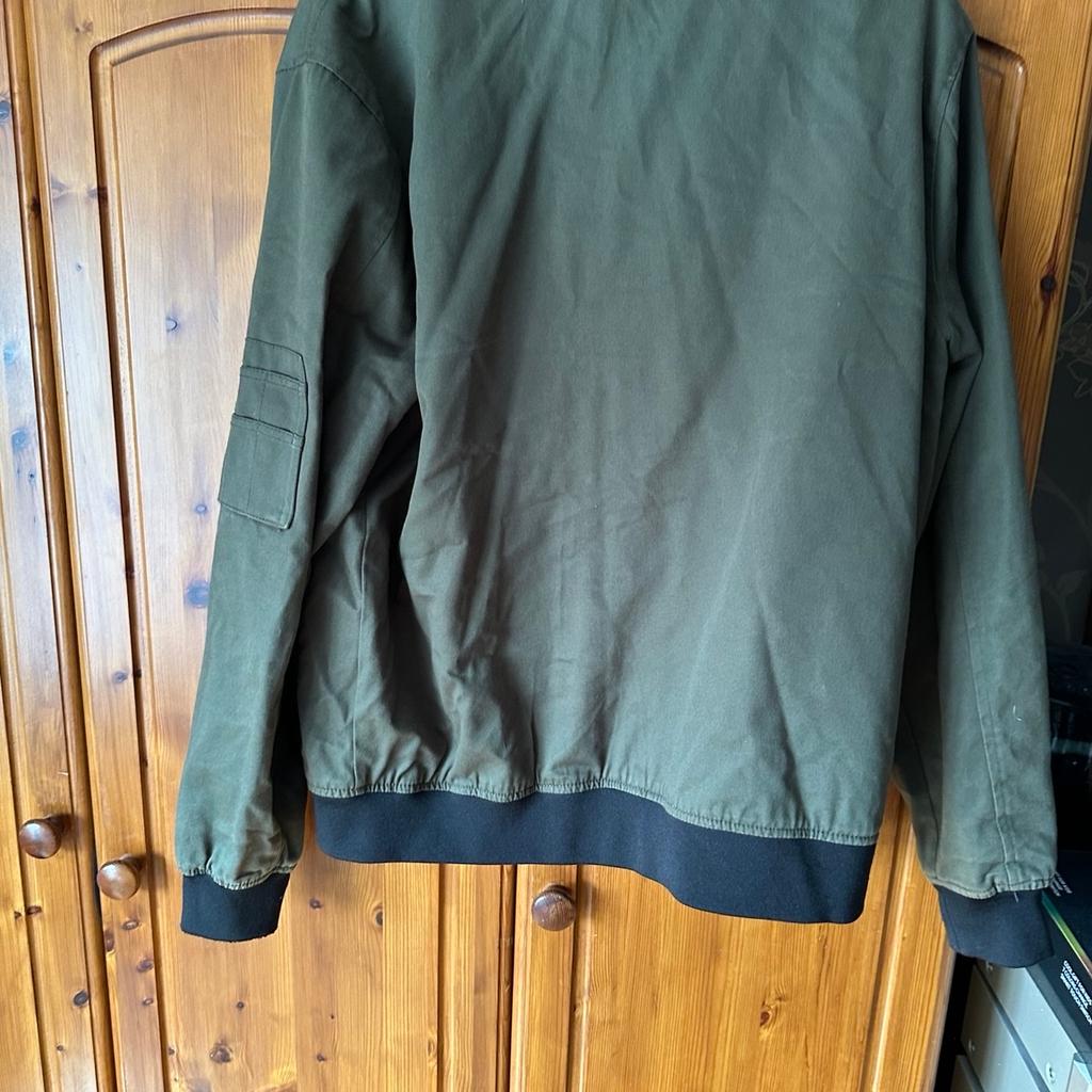 New ASOS bomber jacket size xxl I can post