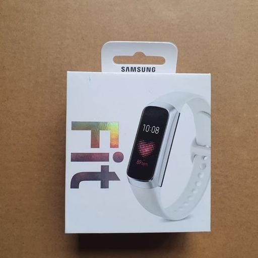 Buy & Sell West Yorkshire Bradford - Photos for Samsung Galaxy Fit Smart Watch - White