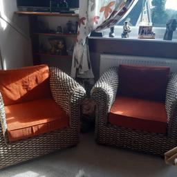 2 settee and 2 chairs ..welcome to come and view..collection from banks Pr98ar..