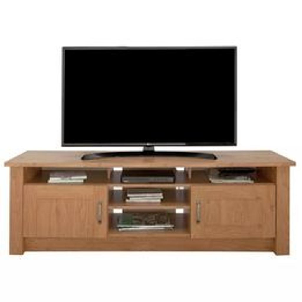 Ohio TV Unit - Oak Effect

💥New/other. Flat packed💥

Made from foil faced chipboard with a wood effect finish.
Size H 49.8, W 150, D 39.5cm.
Weight 30kg.
2 shelves.
2 doors.
Antique pewter handles.
5 media storage sections.
Largest height of media equipment sections 100cm.
Easy cable access.
Suitable for screen sizes up to 65in.
Maximum weight of TV 35kg

💥Check our other items💥