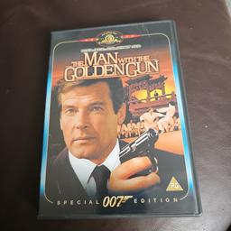 James bond dvd the man with the golden gun 
starring Roger Moore 
dvds in good condition used
any discs that are 15p each are also mix and match at 10 for £1
please look at my other items for sale as have a wide variety of dvds and games for sale
sorry but I do not accept PayPal or shpock wallet as payment and unfortunately I do not post due to working hours
collection only