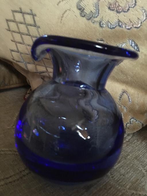 Buy & Sell Brockmoor Dudley - Photos for Blue vase very pretty
