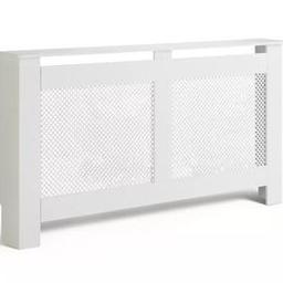 Habitat Odell Large Radiator Cover - White

💥ExDisplay💥

Painted finish, .
Mdf wall brackets.
Size H81.5, W150, D19cm.
To fit radiator size: H77.5, W141.5, D13.5cm.
Fits most single and double radiator depths

💥Check our other items💥