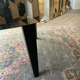 mirrored  coffee table very good condition
