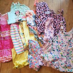 Girls 4 to 5 summer bundle good condition.
4 x vest tops
1 x shorts
1 x jump suit
2 x dresses
1 x dungarees shorts
1 x top and trouser outfit
1 x leggings 
Mix of Next, OshKosh, Matalan, George, Primark 
collection only WV14 8XD