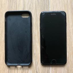 Ich verkaufe ein iPhone 7, 32GB inkl. Handyhülle in der Farbe: schwarz.
Das iPhone hatte immer eine Schutzfolie auf dem Display sowie eine Schutzhülle. Somit sind keine größeren Gebrauchsspuren erkennbar.
Der Akku wurde bereits getauscht und ist somit neu. Das iPhone funktioniert einwandfrei.

Versand möglich, Abholung bevorzugt!