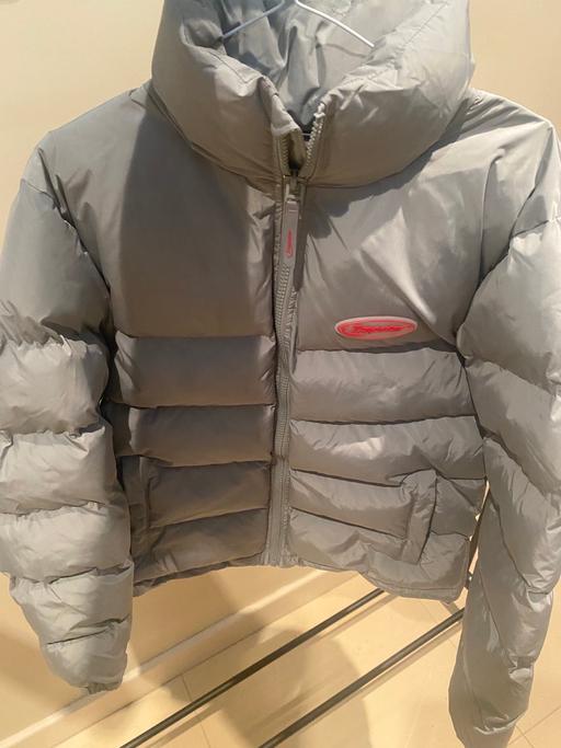 Buy & Sell North West London Harrow - Photos for Trapstar Hyperdrive Jacket Grey/Red