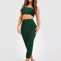long sparkly green skirt from boohoo ,size 12 ,with matching bandeau top size 10 , skirt length approx 35 inch,only worn once in great condition, free delivery with asking price