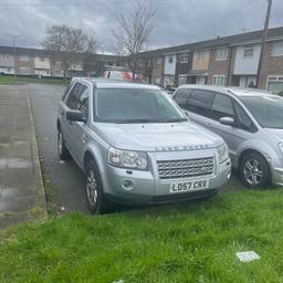 57 plate Land Rover Freelander very clean car automatic it’s got 165000 miles on. Part service history. Or would be interested in a swap. Try me