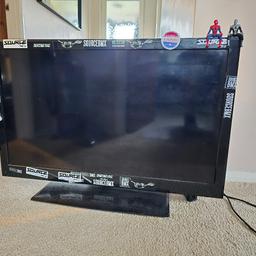 bush 42inch tv

stickers can be removed. may leave marks. few marks on it anyway so please do not expect 'new' condition. used in sons room for gaming. but been replaced for proper monitor.

comes with remote. back casing missing so batteries on show.

nearby delivery may be possible.