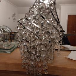 Crystal Lampshade ceiling  fitting 3cm diameter. Good condition. can post for additional charge or cash on collection from the