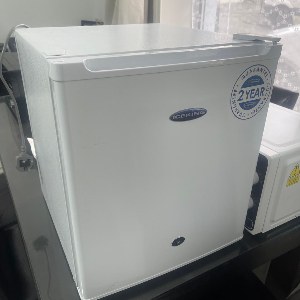 Table top freezer for sale good condition and fully working