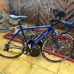 carrera valour 27.5 inch wheels mountain bike
Fram size 21 inches
14 speed gears
Used hardly
In excellent condition