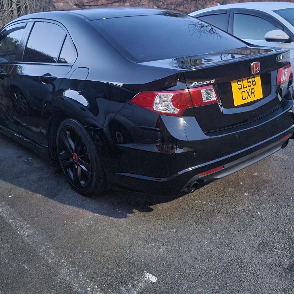 Hello, I am selling a Honda Accord 2.4 Petrol 201Hp Car in very good technical condition. Changed oil, brake pads, tires, new battery, starter. Leather upholstery, electric heated seats, rear parking sensor and camera, voice control.New Mot