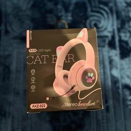 Gamer Girl (or boy) Pink Cat Headset
Almost Brand new Only taken out of box to test.
Works flawlessly with 3.5mm Headphone jack and USB for LED function. Will supply splitter if needed for free.
Perfect for Budget Gaming setup with some high end quality. 
Collection/Delivery Free.