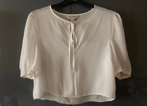 Buy & Sell Kent Medway - Kent - Photos for 💕MISS SELFRIDGE LIGHT FASHION TOP💕