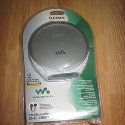 Retro Sony DEJ360 Silver CD Walkman - Portable CD Player
Never Opened But The Packaging Has A Split On The Side
Comes With Earphones