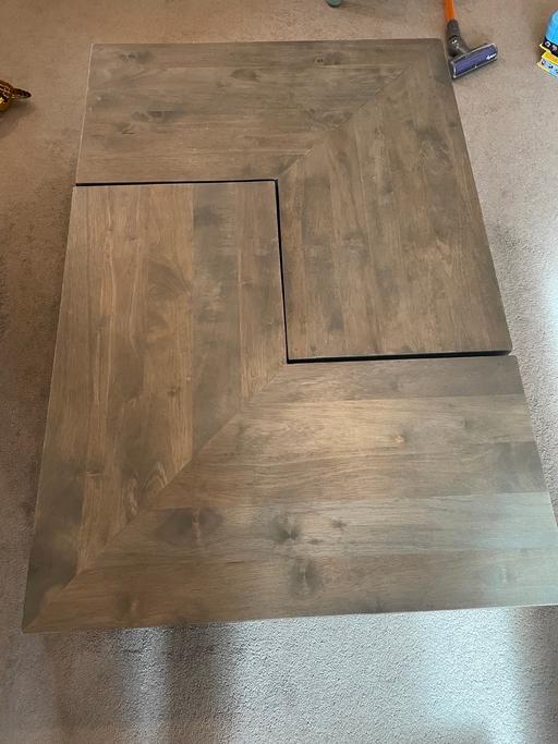 Buy & Sell West Midlands Birmingham - Photos for Wooden coffee storage table