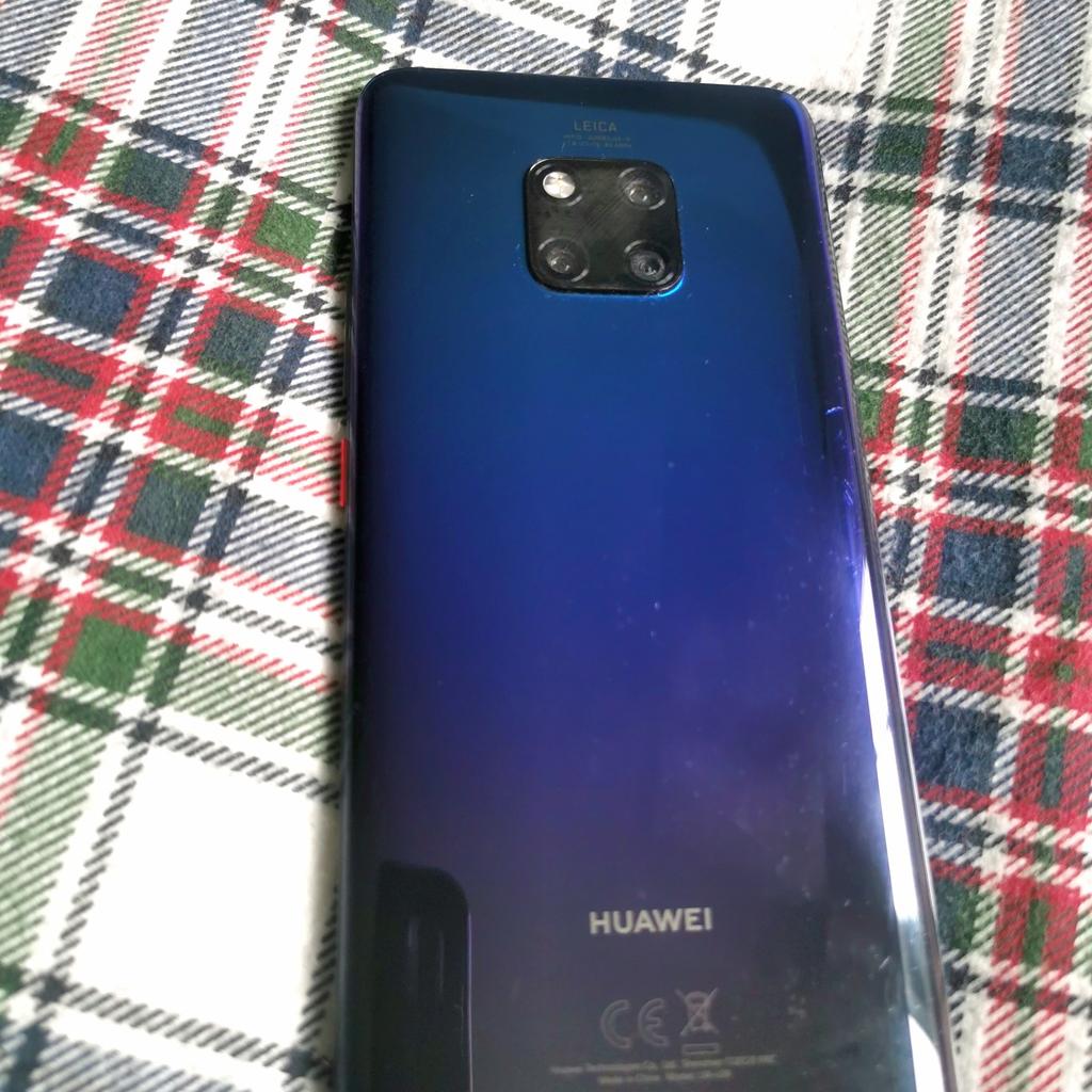Huawei Mate 20 Pro
128gb Rom, 6gb Ram
Unlocked to all networks
Colour: Blue/Black

In excellent working condition, very well looked after phone.
- Big screen and excellent multiple rear cameras.
- Screen in mint condition. NO SCATCHES OR CRACKS!
-Phone does however restart itself randomly (dont know the reason)

Collection: Smith's Wood/Castle Brom (B360PD)
Price: £100