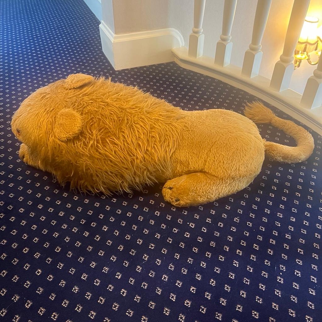 This is a lovely cuddly Lion that looks great in your child’s bedroom, and they can sit on it and cuddle it