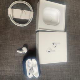 Brand new AirPods 3rd Generation, with original packaging and free case.

Never used. Original price £149

Collection also available