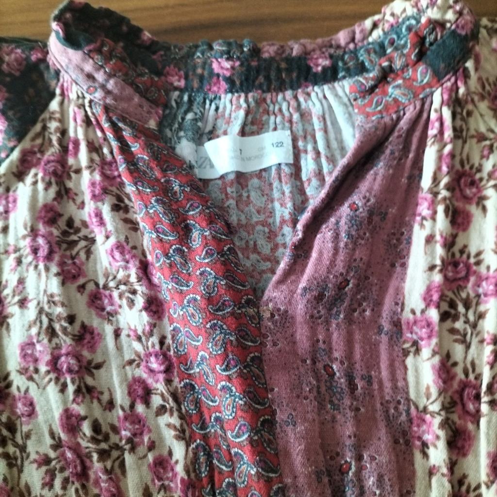 Sehr schöne angenehme Kleid von Zara, %100 cotton