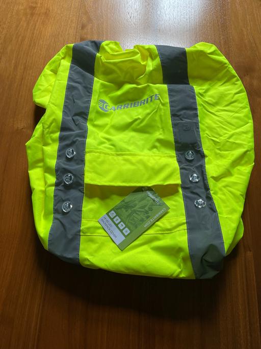 Buy & Sell East London Walthamstow - East London - Photos for Waterproof Fluorescent Backpack Cover