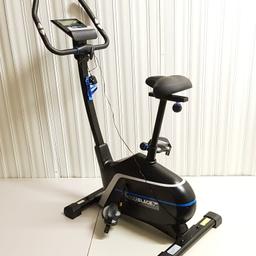 🔹️Roger Black Gold Magnetic Electric Exercise Bike

🔹️Ex display

🔹️Size: H133.5, W54, D98.5 cm

🔹️Mains powered

🔹️Magnetic resistance system

🔹️Hand grip pulse sensor

🔹️12 user programmes

🔹️Programmes iclude: 6 pre-set, 1 body fat, 1 target heart rate, 3vtarge control and 1 user programm.

🔹️Console feedback including: Time, Speed, Pulse, Calorie, RPM, Program

🔹️16 level tension control

🔹️6 kg flywheel

🔹️Blue Bright LCD display, iPad holder on Console and water bottle holder

🔹️Maximum user weight 125kg