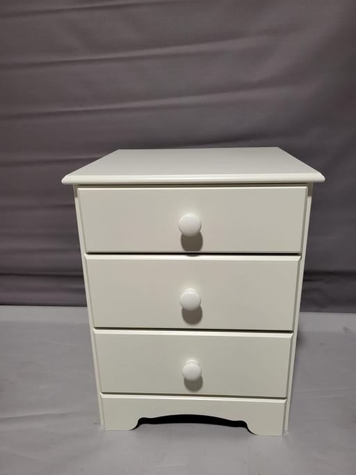 Buy & Sell West Yorkshire Bradford - Photos for Nordic 3 Drawer Bedside Table - Soft White