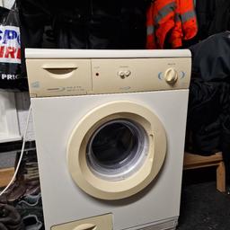white Knight condenser tumble dryer,  in good working  condition, can be seen  working