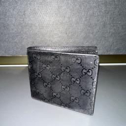 Gucci wallet
Brand new
Good quality
Never used