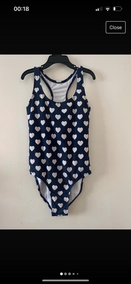 Buy & Sell South West London Streatham Common - South West London - Photos for Beautiful girls swimming suit size 8-10 years