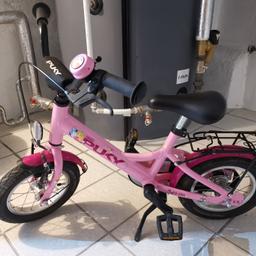 Wir Verkaufen von unsere Tochter das Fahrrad mit Stützräder sie ist extem wenig damit gefahren das Fahrrad sieht wie neu aus

Man kann sofort damit losfahren