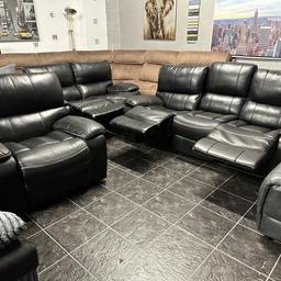 Amazing black leather recliner 3+2 seater sofa’s and armchair 
Extremely comfortable and stylish furniture set.
All the back rest removable which makes it easy going through small doors.

Price: £995

Welcome to view and try them.

FRIENDLY FURNITURE 
Sunnyside business park
Adelaide Street
Bolton
BL3 3NY 

Open 7 days a week 

☎️ 07543783313

More sofa’s available in stock and in the catalog.
