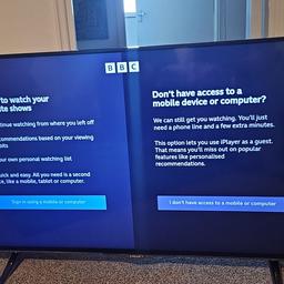 Finlux 43-FUD-8020 43 Inch Smart 4K UHD HDR LED TV Freeview Play Alexa Control does have 2 cracks on top (look at pictures)  doesn't effect use what so ever! Collection only please DL17 Area